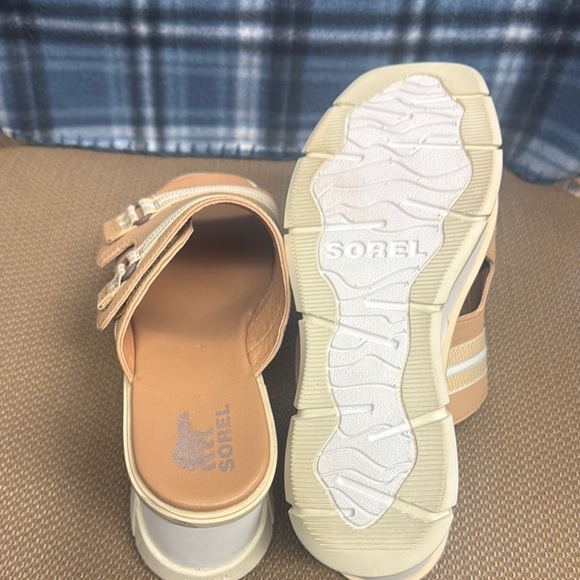 Sorel Tan Double-Strap Sandals with Cushioned Footbed - Picture 4 of 5